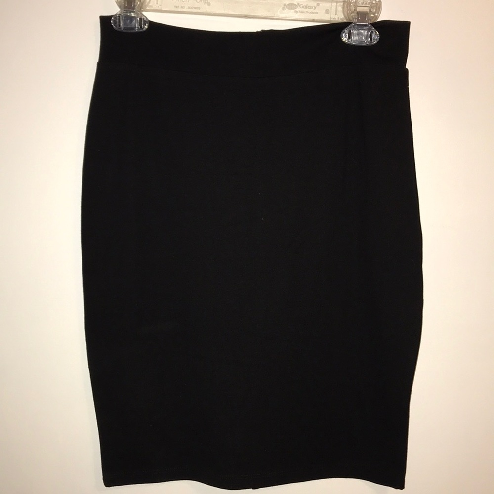 NWT- Black Bebe Pencil Skirt